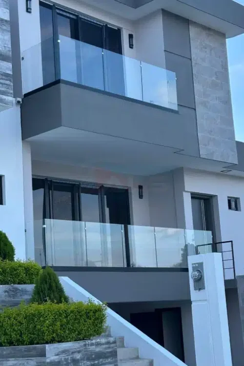 Balcón de Vidrio Templado