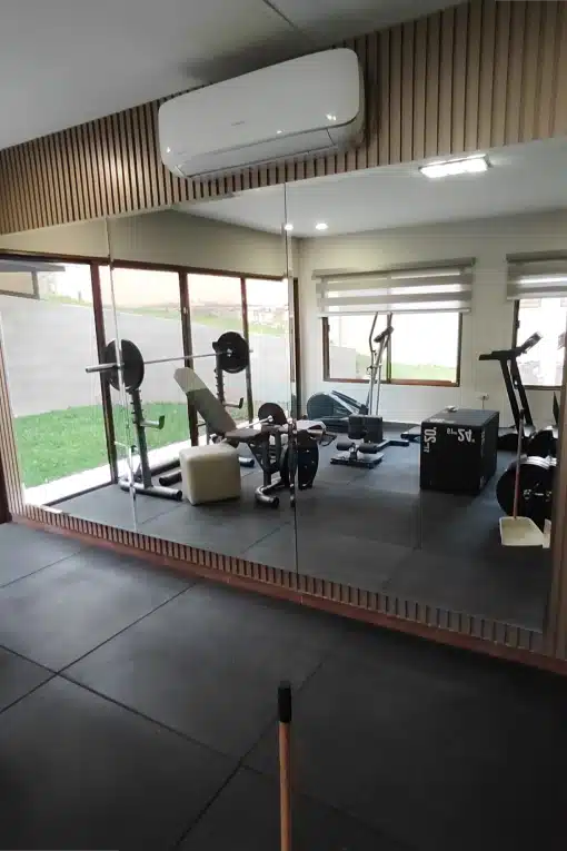 espejo-gimnasio-vidrieria-aluminios-del-sur-3