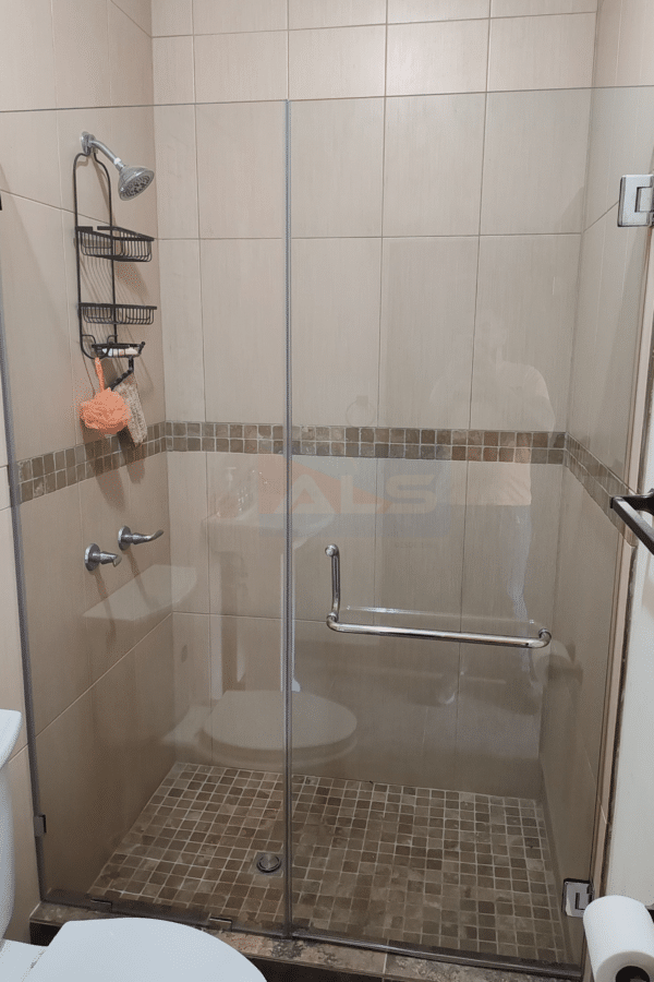 puertas-cristal-abatible-vidrieria-aluminios-del-sur-11