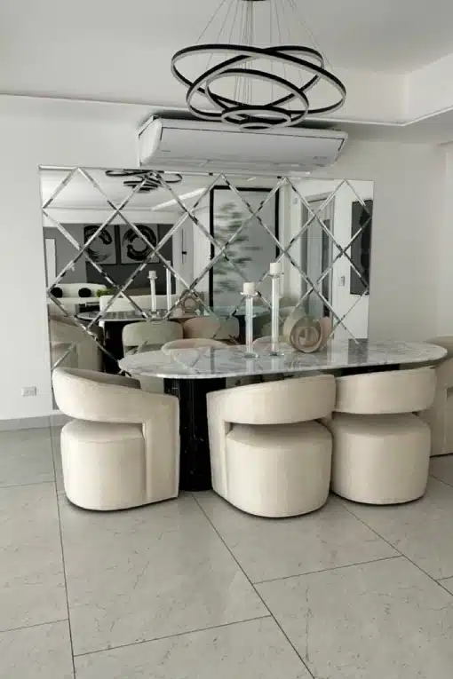 revestimiento-pared-espejo-vidrieria-aluminios-del-sur-1