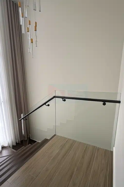 pasamanos-acero-inoxidable-negro-vidrieria-aluminios-del-sur