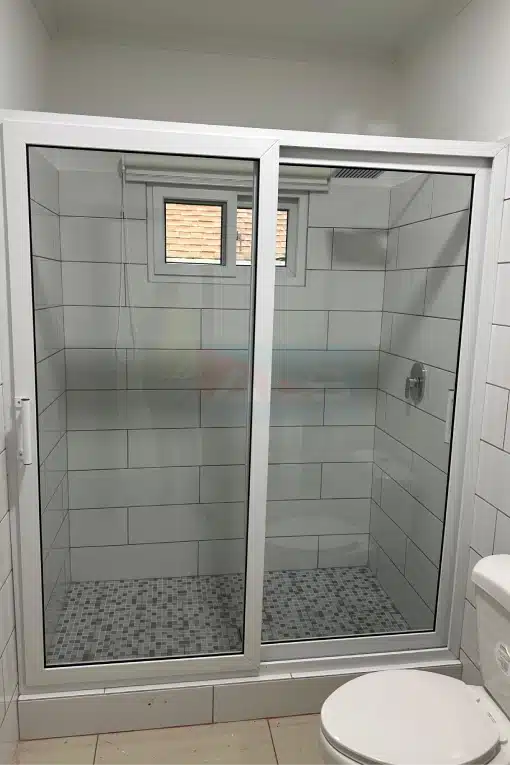 puertas-corredizas-bano-pvc-vidrieria-aluminios-del-sur-1
