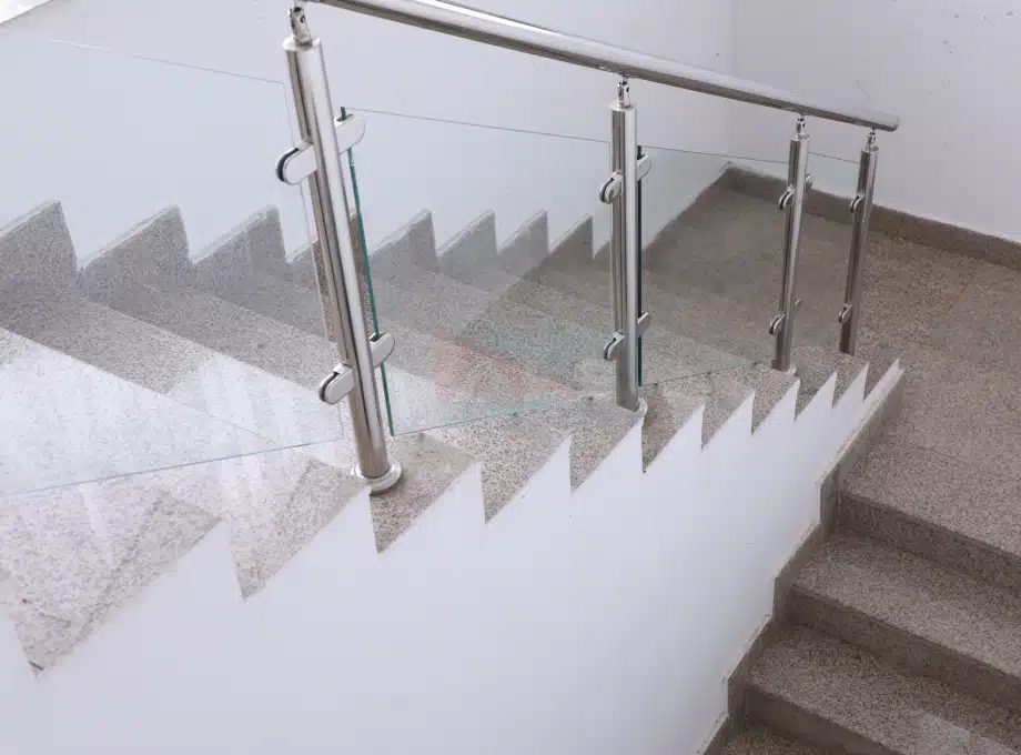 que-es-un-barandal-vidrieria-aluminios-del-sur-2