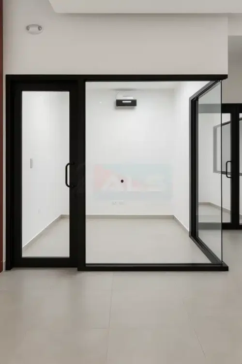 Cabinas de Vidrio para Oficinas y Salas de Reuniones