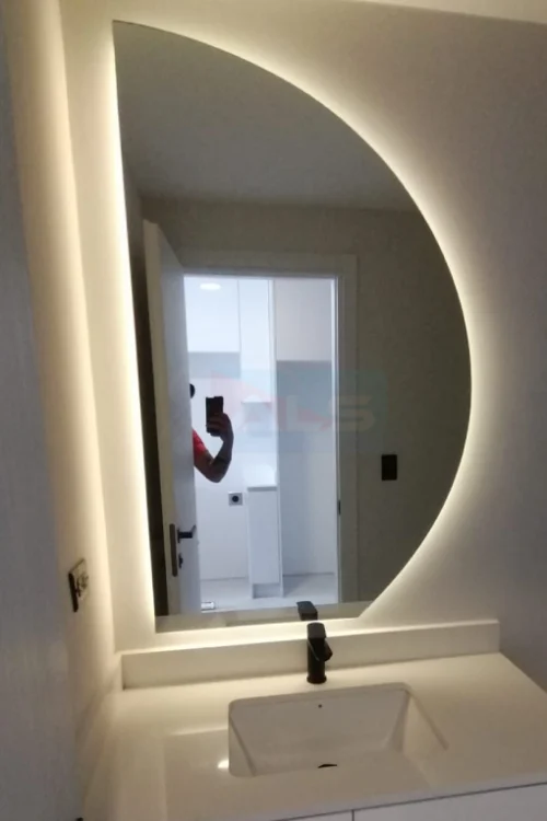 Espejo Semicirculo con Luz Led